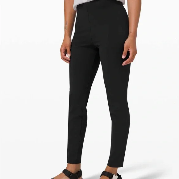 Lululemon Here to there HR 7/8 Work Pant - Size 8 - Picture 2 of 6